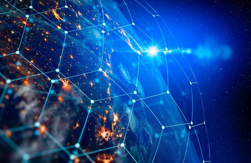 2025MidyearOutlook_FI Going Global Amid Deglobalization